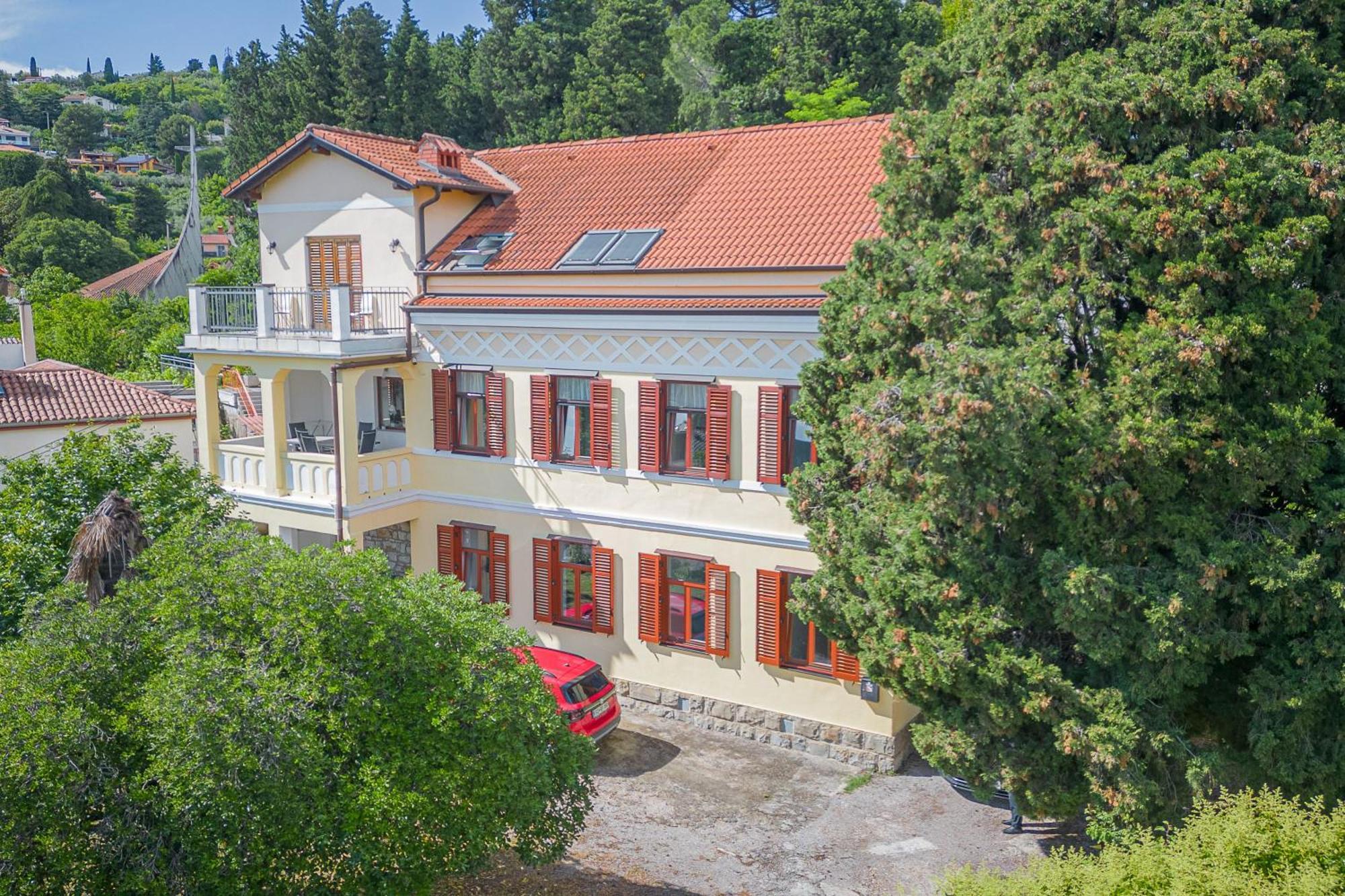 Villa Roma Portorose Exterior photo